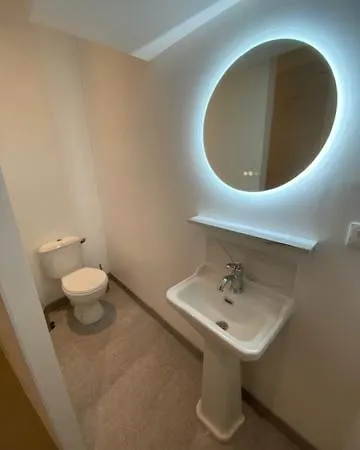 Hotel Chez Victor H *